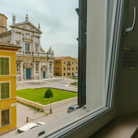 Appartamento Domus Dantis - Italian Homing *