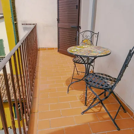Appartamento Domus Dantis - Italian Homing *