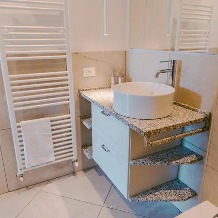 Appartamento Domus Dantis - Italian Homing *