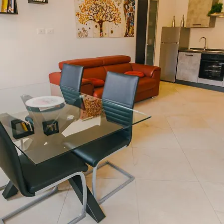 Domus Dantis - Italian Homing Appartamento